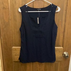 The Limited tank top in navy size large NWT
